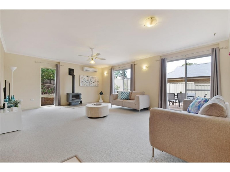 1 View Court, Happy Valley SA 5159