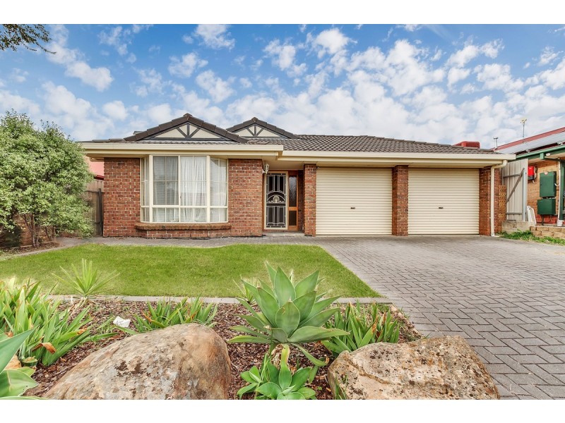 36 Mullen Close, Woodcroft SA 5162