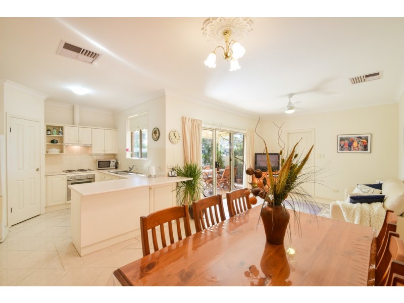 33A Clearwater Crescent, Seaford Rise SA 5169