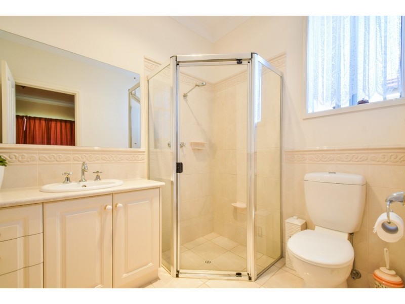 33A Clearwater Crescent, Seaford Rise SA 5169