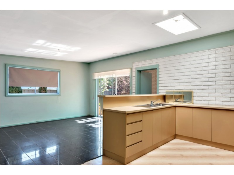 28a Brendan Street, Christie Downs SA 5164