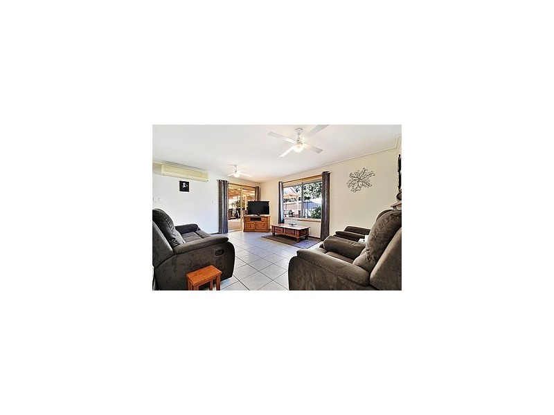 8 Mawson Circuit, Woodcroft SA 5162