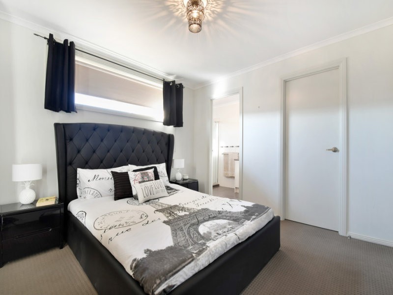 1 Leech Street, Seaford Meadows SA 5169