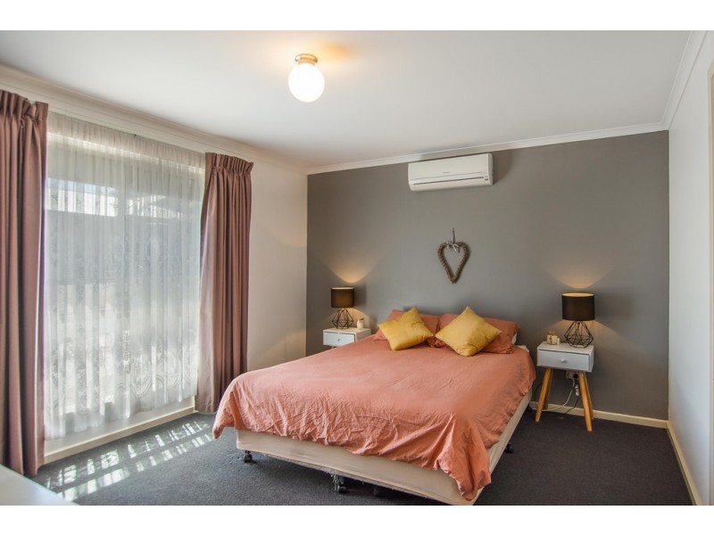 4/4 Sandy Lane, Hackham SA 5163