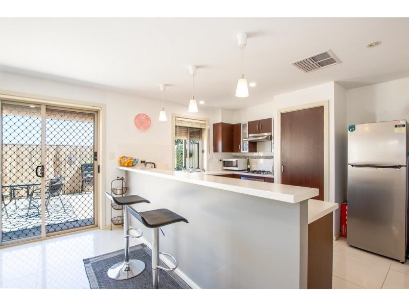 4/4 Sandy Lane, Hackham SA 5163