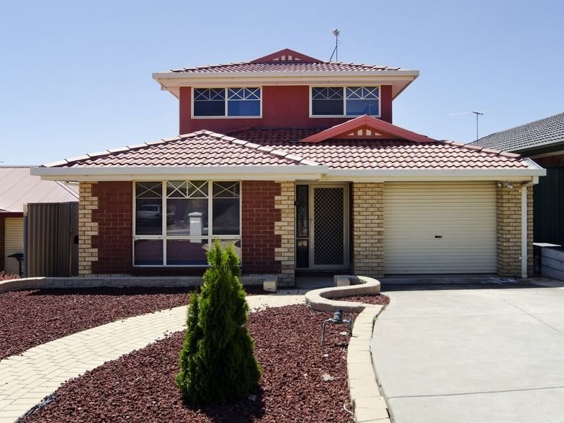 44 Tobin Crescent, Woodcroft SA 5162