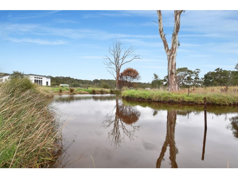 33 Stock Road, Lower Inman Valley SA 5211