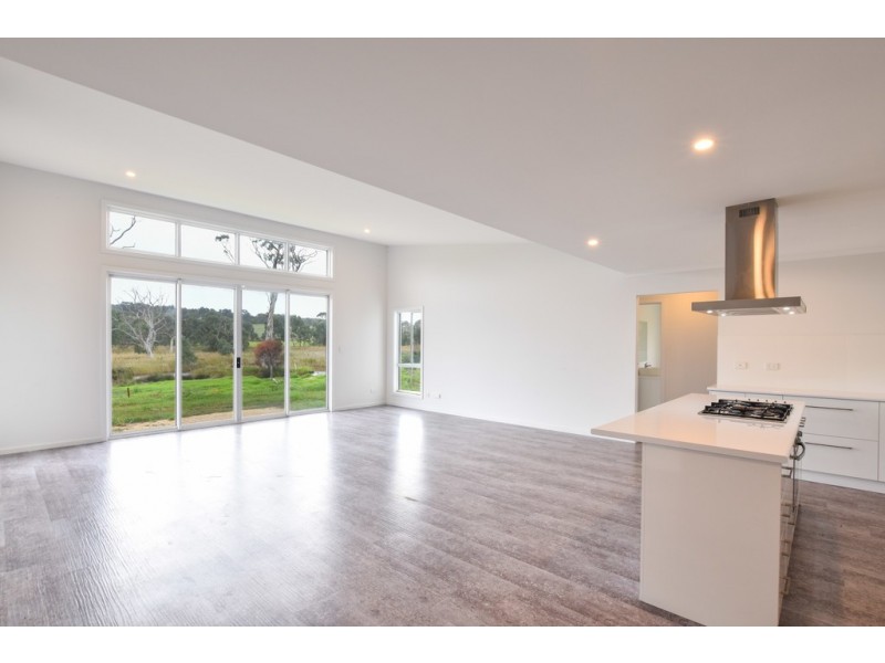 33 Stock Road, Lower Inman Valley SA 5211