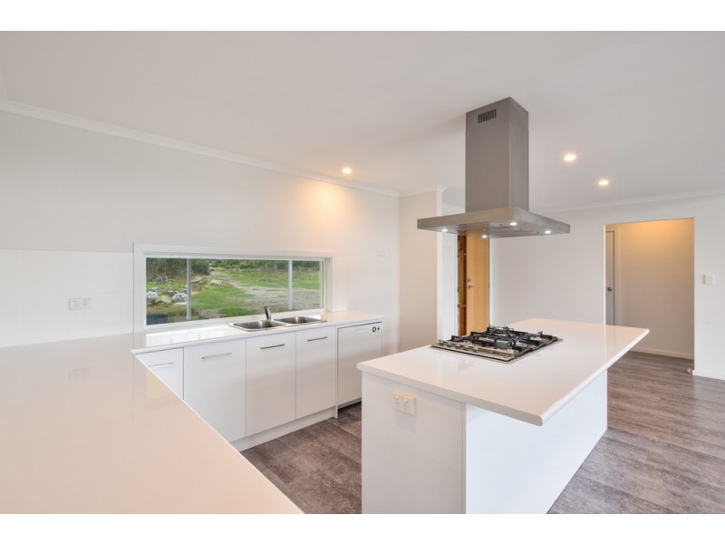 33 Stock Road, Lower Inman Valley SA 5211