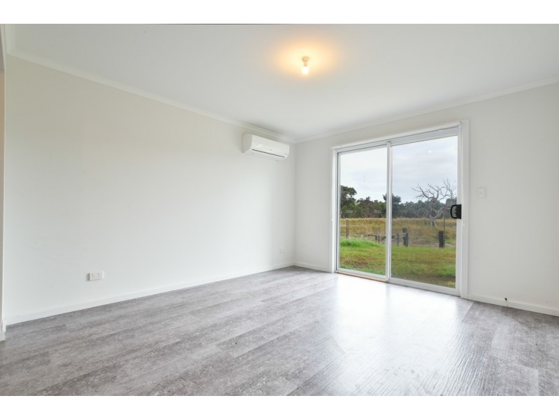 33 Stock Road, Lower Inman Valley SA 5211