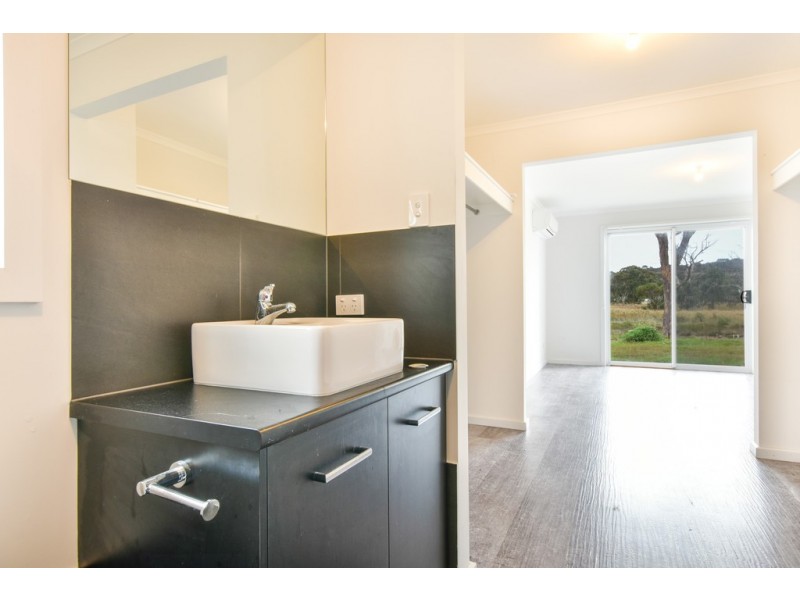 33 Stock Road, Lower Inman Valley SA 5211