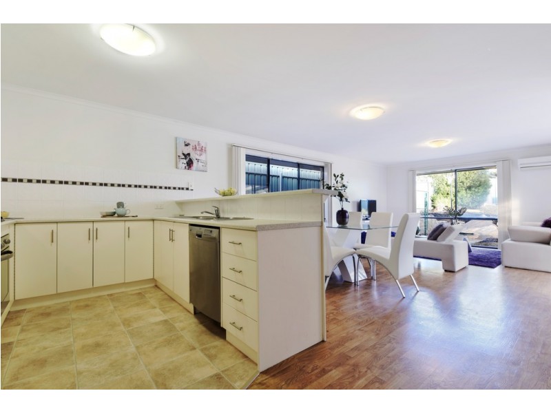 4 Stokes Court, Morphett Vale SA 5162