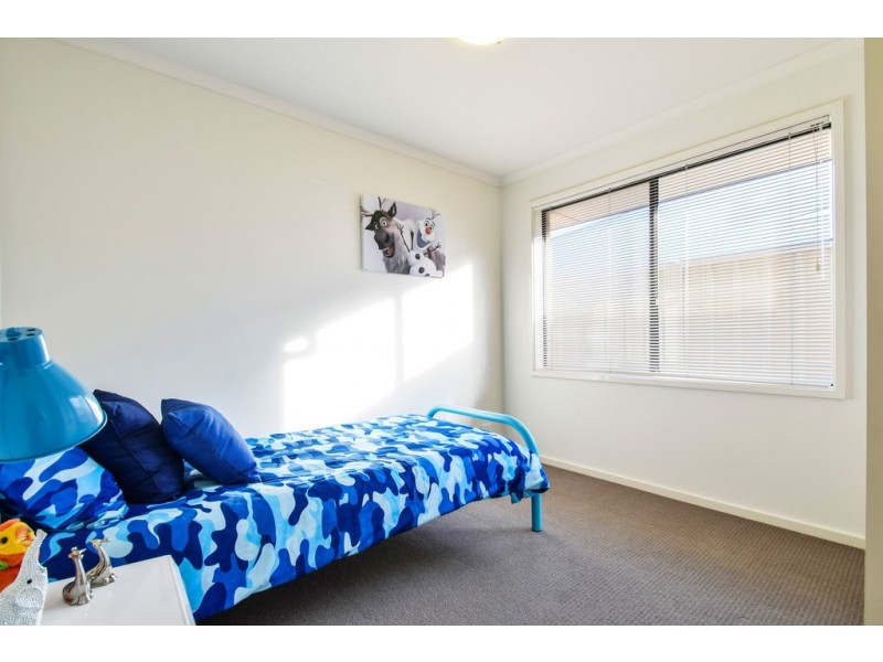 4 Stokes Court, Morphett Vale SA 5162