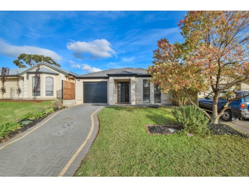4 Stokes Court, Morphett Vale SA 5162