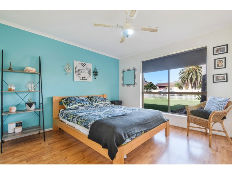 41 Helmsman Terrace, Seaford SA 5169