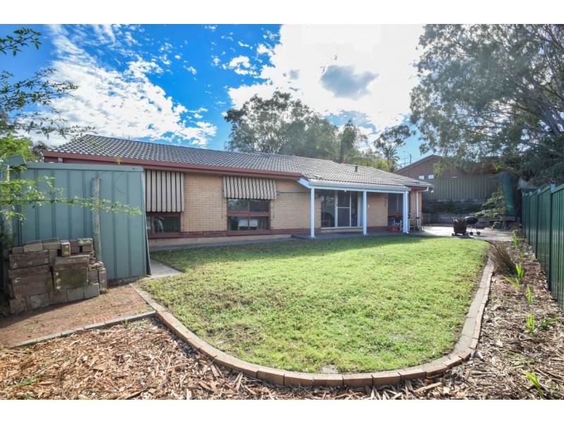 64 Teusner Drive, Morphett Vale SA 5162
