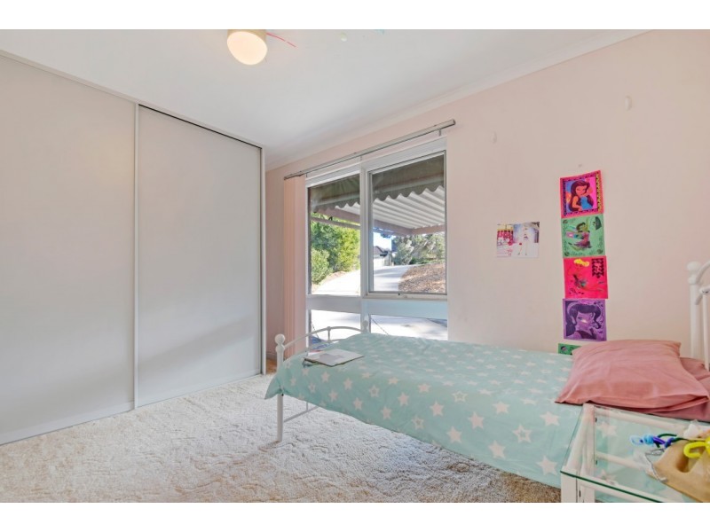 64 Teusner Drive, Morphett Vale SA 5162