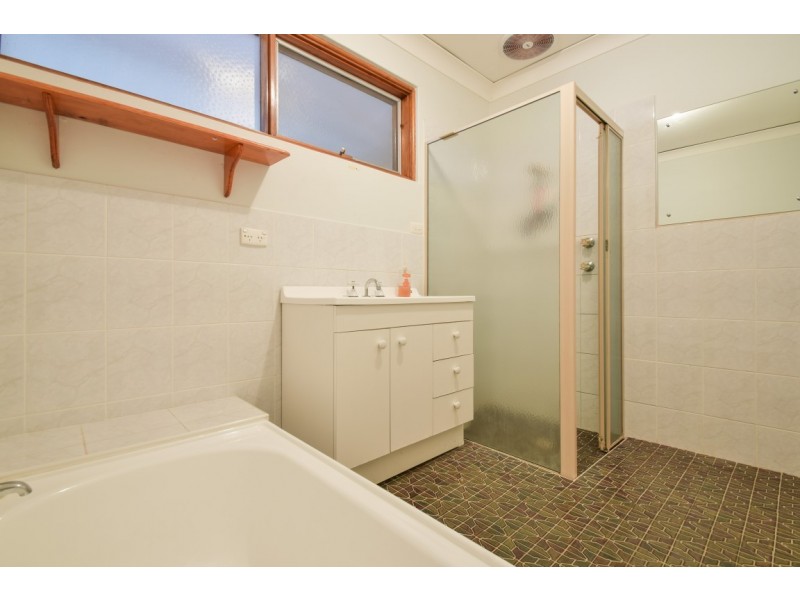 64 Teusner Drive, Morphett Vale SA 5162