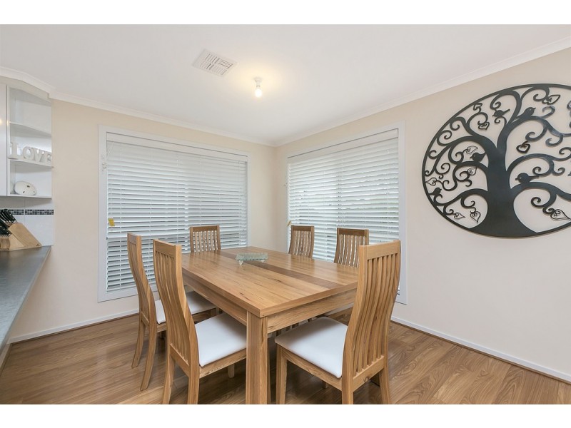 3b Glenloth Drive, Happy Valley SA 5159