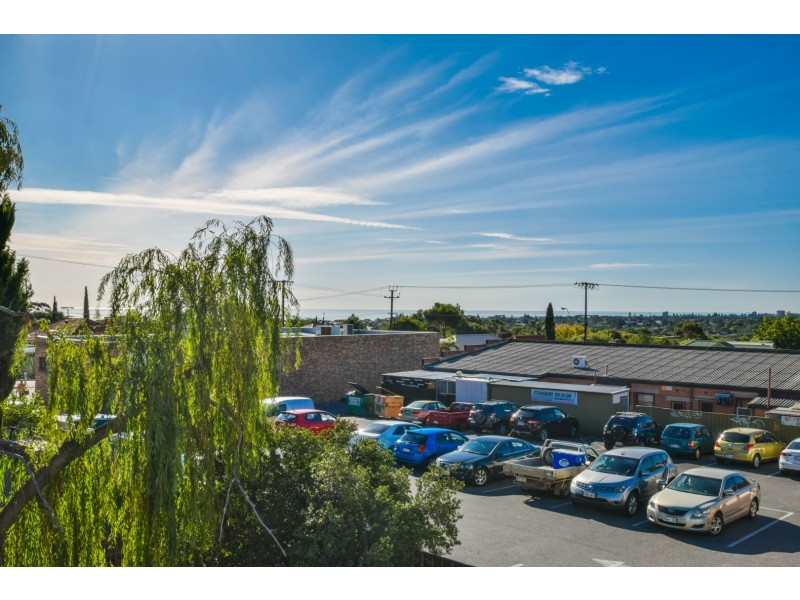4/2 Davenport Terrace, Seacliff Park SA 5049