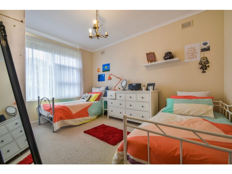 4 Wahratta Avenue, Morphett Vale SA 5162