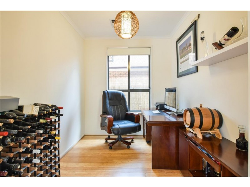 13 Acacia Court, Aberfoyle Park SA 5159