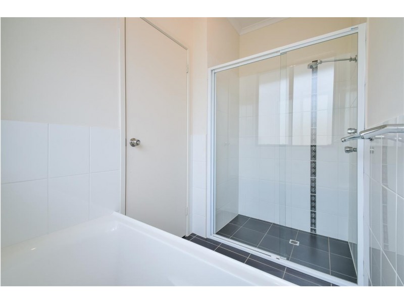 13 Acacia Court, Aberfoyle Park SA 5159