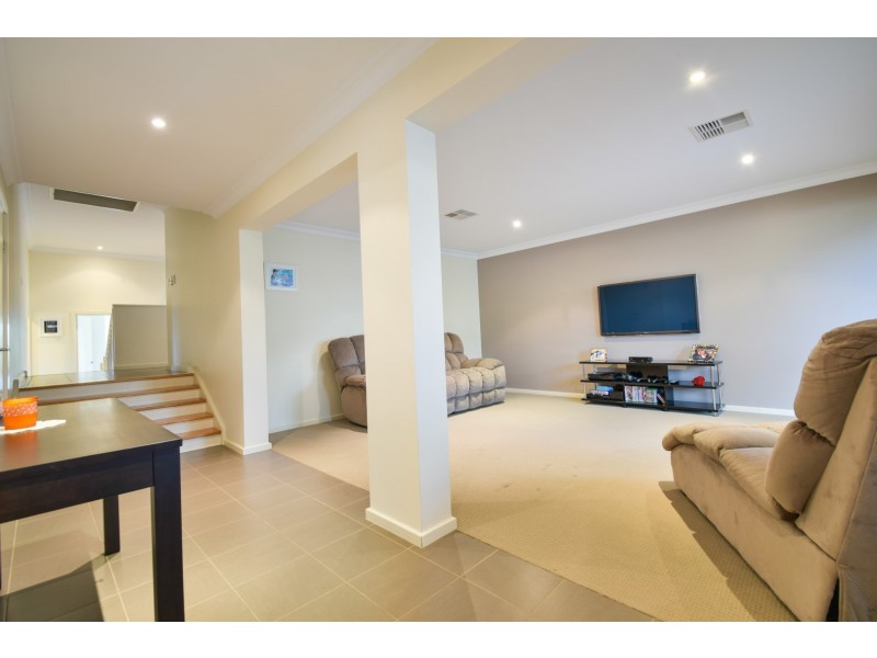 9 Enginehouse Drive, Sheidow Park SA 5158