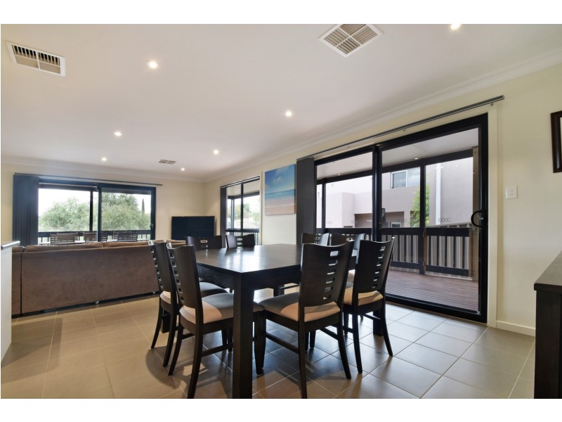 9 Enginehouse Drive, Sheidow Park SA 5158