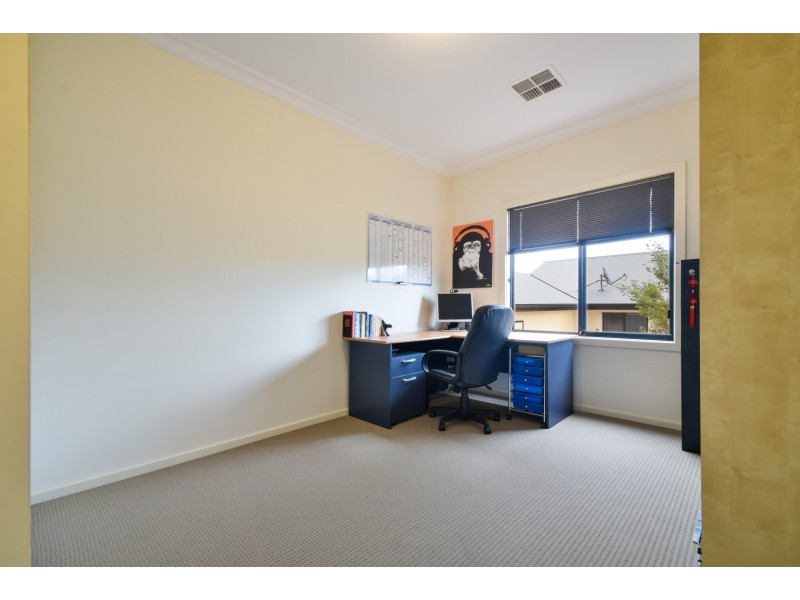 9 Enginehouse Drive, Sheidow Park SA 5158