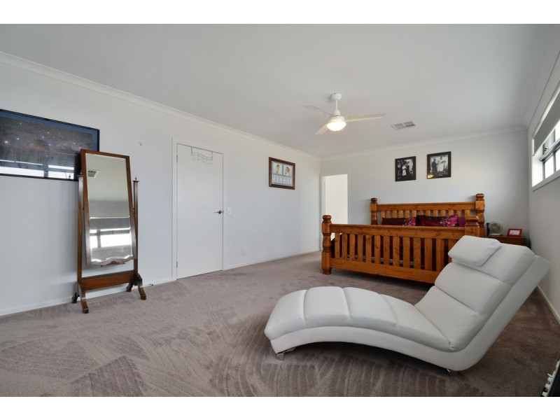 33 Shoreline Avenue, Sellicks Beach SA 5174