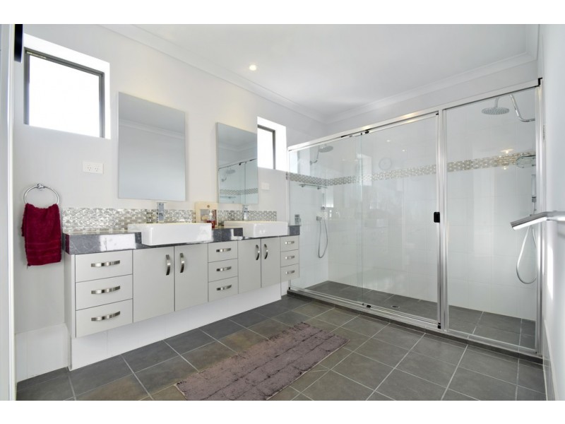 33 Shoreline Avenue, Sellicks Beach SA 5174