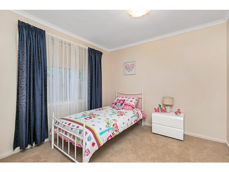 23 Allman Avenue, Woodcroft SA 5162