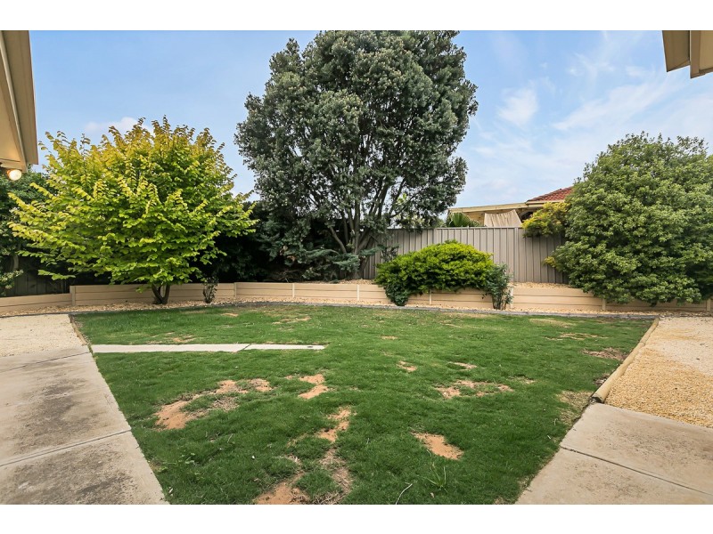 23 Allman Avenue, Woodcroft SA 5162