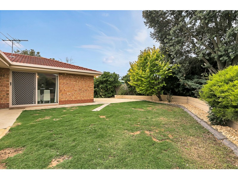 23 Allman Avenue, Woodcroft SA 5162
