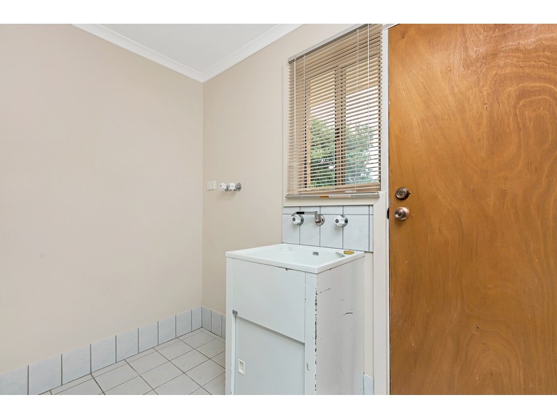 23 Allman Avenue, Woodcroft SA 5162
