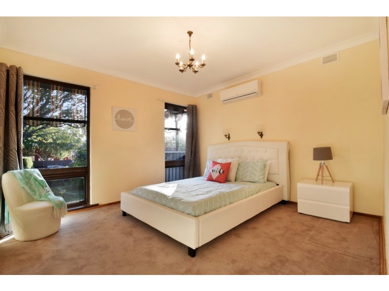 27 Suffolk Drive, Morphett Vale SA 5162
