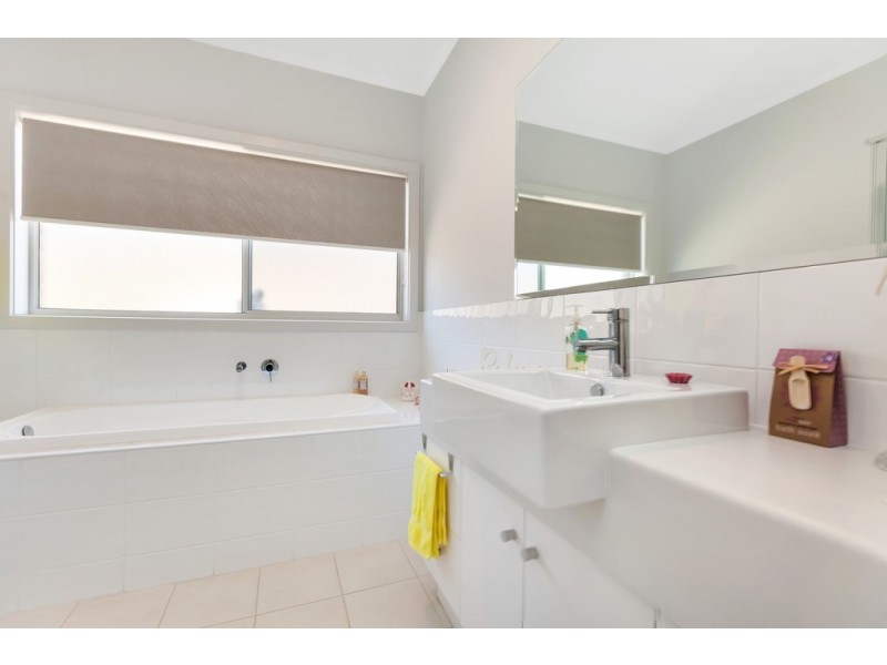 38 Parrell Street, Seaford Meadows SA 5169