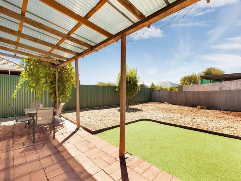 61 Wootoona Avenue, Christies Beach SA 5165