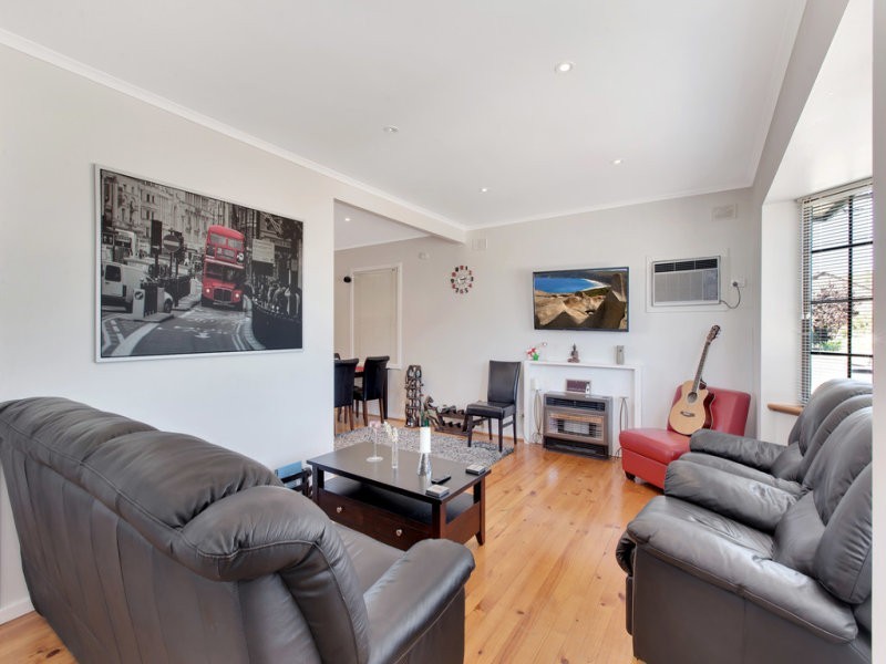 61 Wootoona Avenue, Christies Beach SA 5165