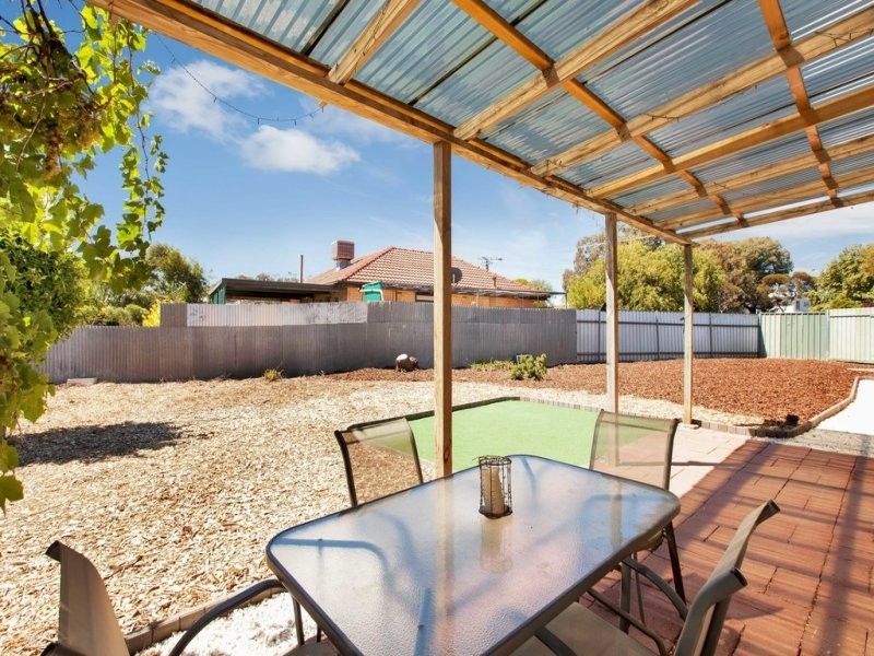 61 Wootoona Avenue, Christies Beach SA 5165
