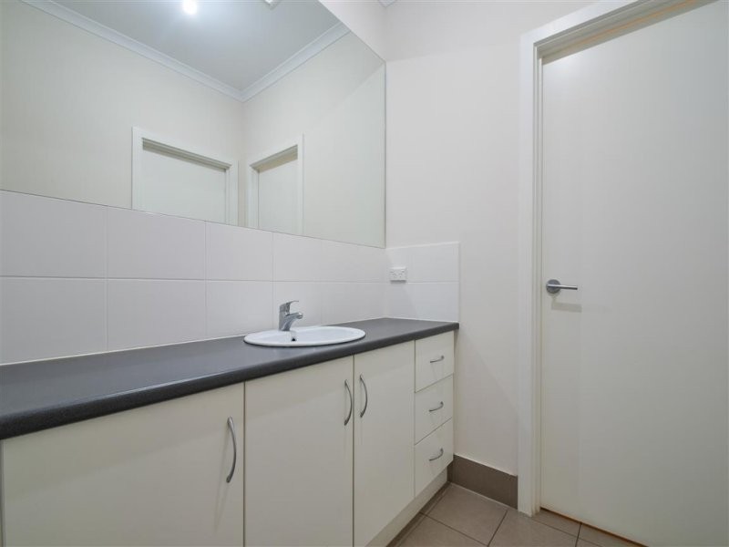 2/6 Dixie Court, Happy Valley SA 5159