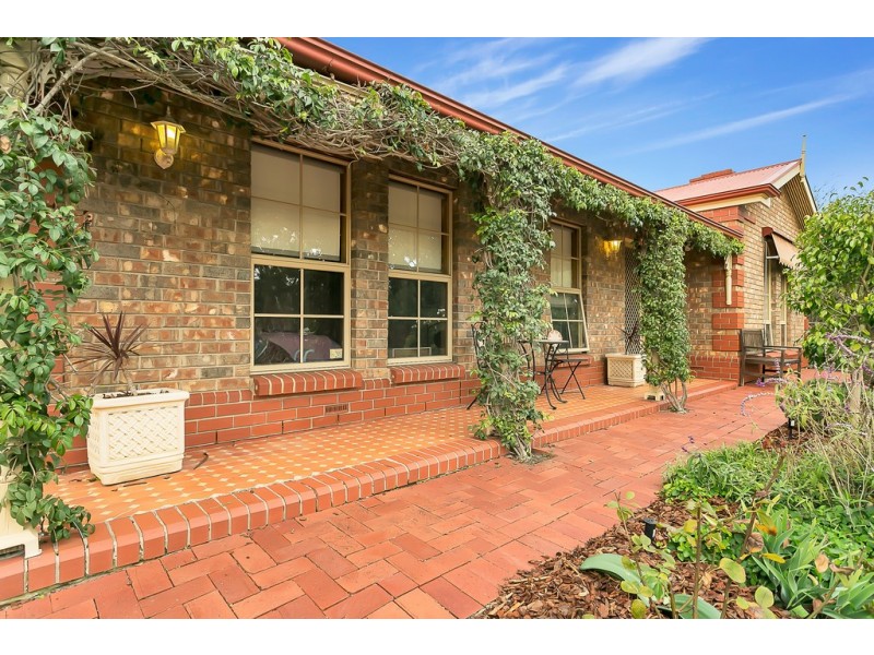 7 Grassdale Rise, Aberfoyle Park SA 5159