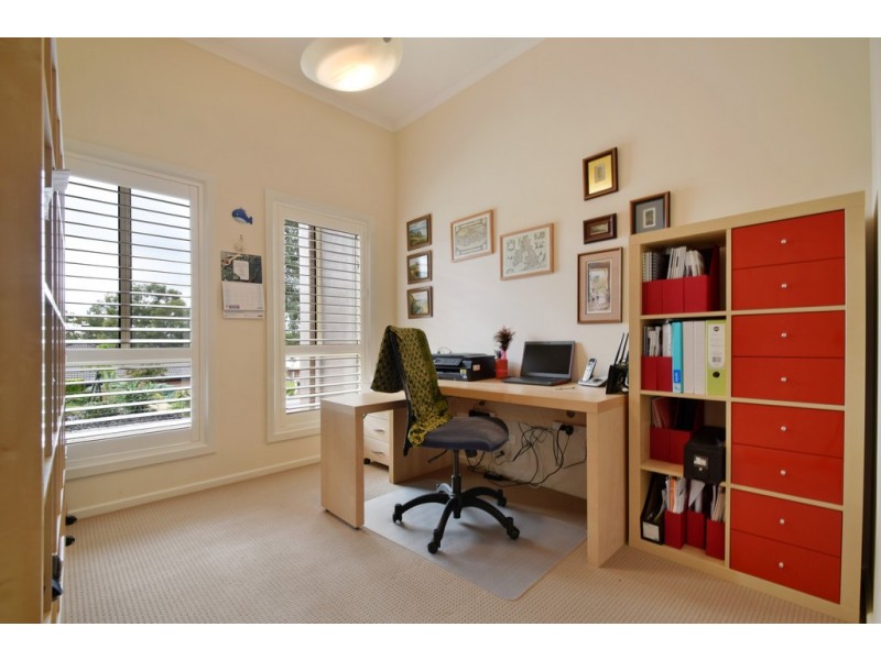 18 Coast View Court, Chandlers Hill SA 5159