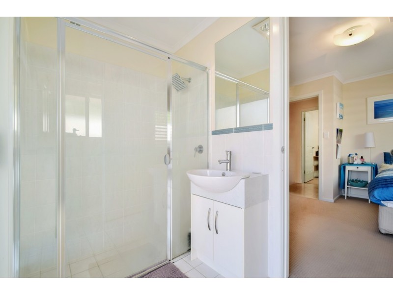 18 Coast View Court, Chandlers Hill SA 5159