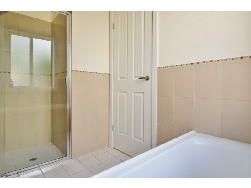 18 Coast View Court, Chandlers Hill SA 5159