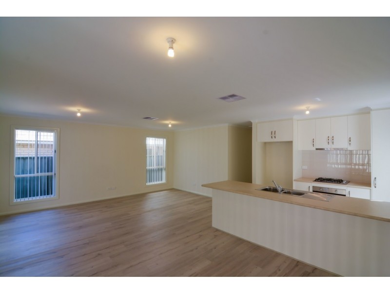 5 Kuta Place, Aldinga Beach SA 5173