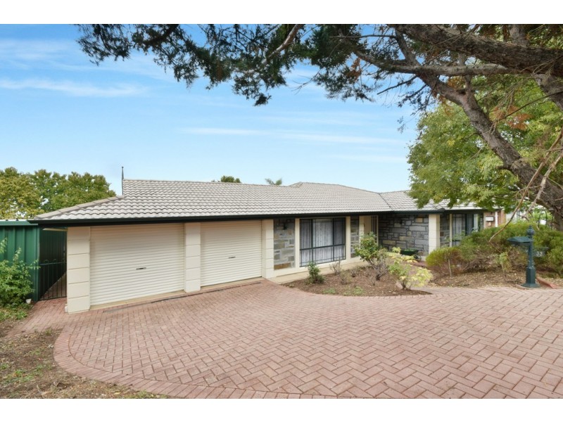 33 Siegersdorf Crescent, Old Reynella SA 5161