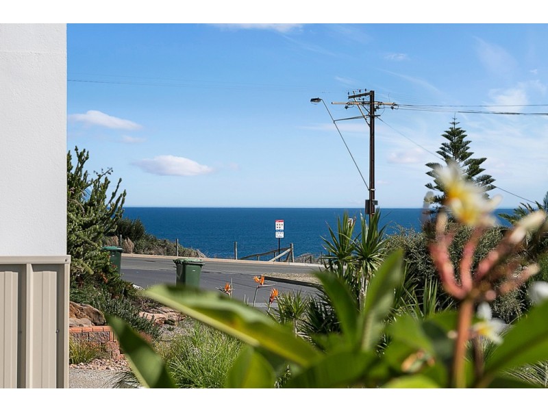 22 Bathurst Avenue, Moana SA 5169