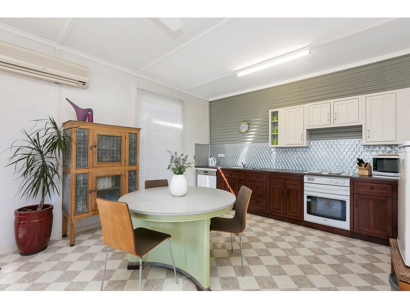 22 Bathurst Avenue, Moana SA 5169